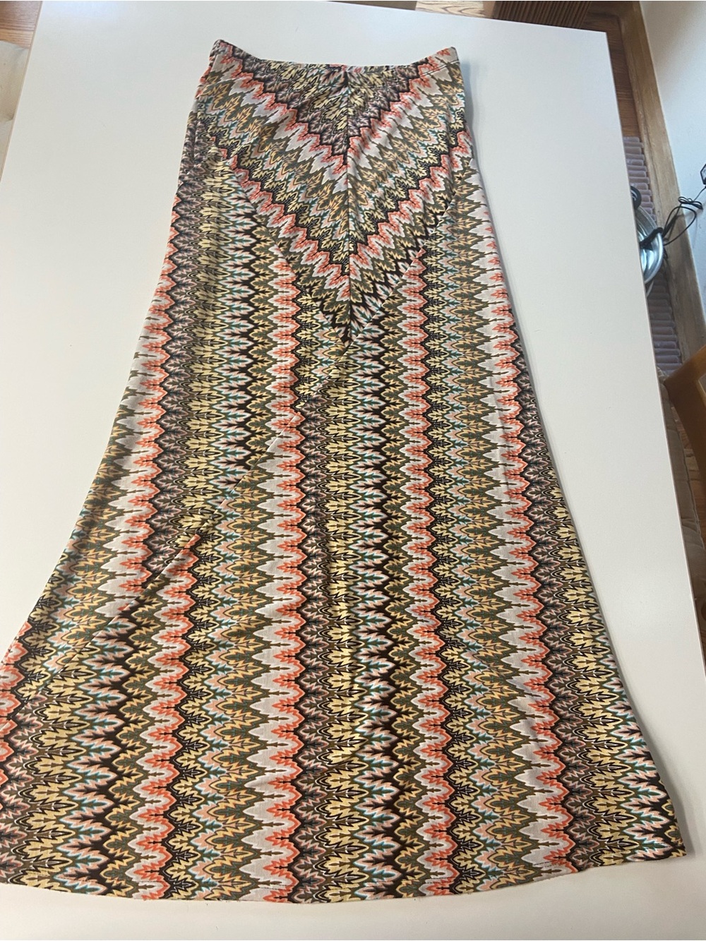 Lily White Colorful Geometric Maxi Skirt excellent condition women’s size S